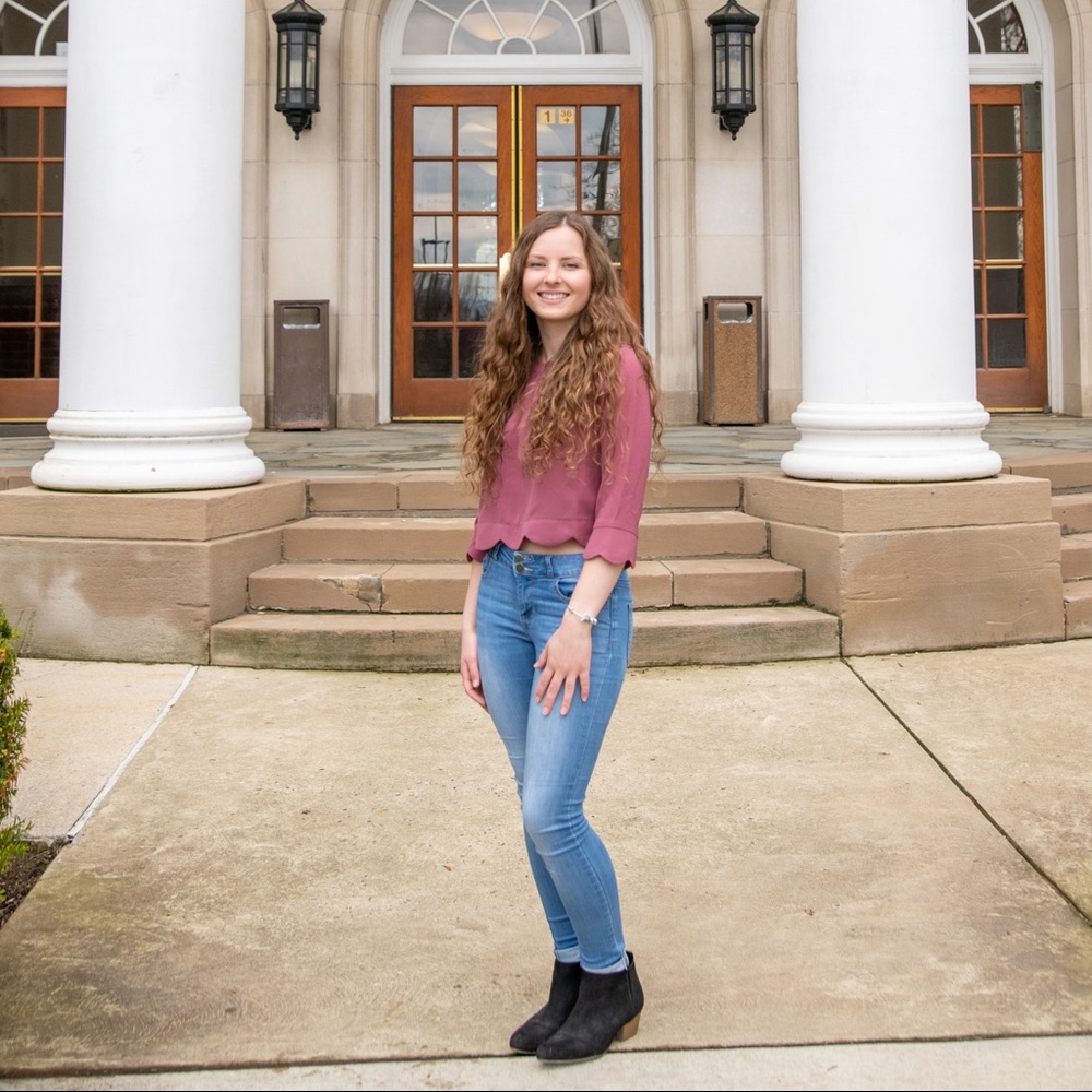 Meet your Posher, Ashley